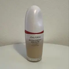 資生堂　SHISEIDO スキングロウファンデーション 330 Bamboo