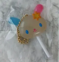 カラフルキャンディチャーム　サンリオ　ウサハナ