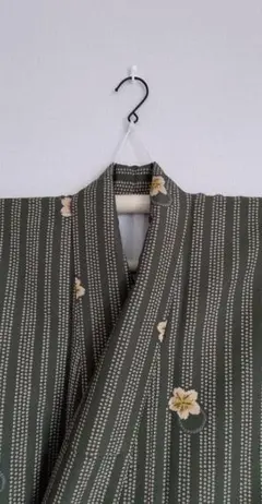【toko様専用】洗える着物抹茶色縦縞柄花柄絞り風袷ストライプ柄ダークグリーン緑