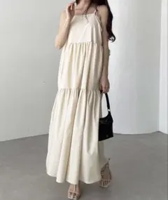 バックリボンティアードキャミワンピース　アイボリーのサムネイル