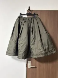 COMME des GARCONS ギャザー フレアスカート カーキ S 2026年最新】コム・デ・ギャルソン スカートの人気アイテム - メルカリ
