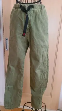 Gramicci パンツ カーキ