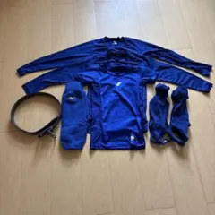 少年野球　アンダーシャツ、ソックス、レッグウォーマー、ベルト