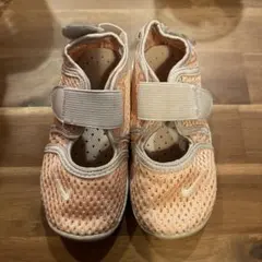 Nike メッシュシューズ ピンク リトル リフト キッズ