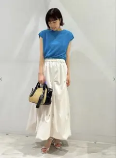 【新品】ヤマダヤ FENNELフェンネル タックワークバルーンスカート ホワイトのサムネイル