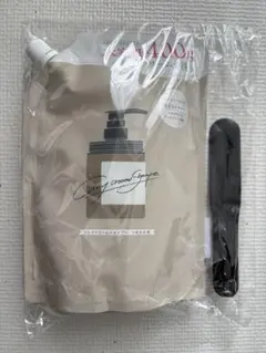 cocone クレイクリームシャンプー　モイスト　詰め替え　スパチュラ付き