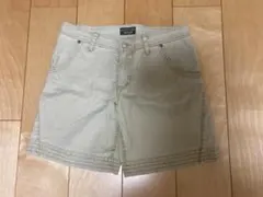 Ray Cassin ショートパンツ　ベージュ　Mサイズのサムネイル