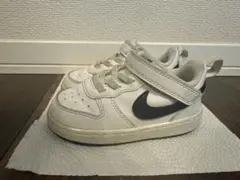 Nike ホワイト/ブラック スニーカー/スポーティ