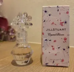 ジルバイジルスチュアート スウィートドリームス ミニ香水 4ml - メルカリ
