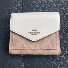 COACH 二つ折り財布 ベージュ/ホワイト