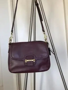 Coach Taylor バーガンディ レザー フラップ