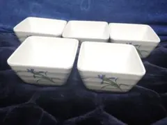 MELAMINE 花模様 四角形ボウル 5個セットのサムネイル