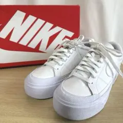 NIKEナイキ　Court Legacy Lift スニーカー　ウィメンズ