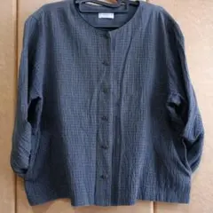 花もめん　ダークブルー 長袖シャツジャケット　 花柄刺繍　ポケットあり