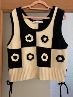 ZARA ニットベスト チェッカーフラッグ 花柄