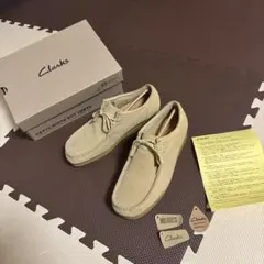 Clarks クラークス WALLABEE EVO WP ベージュ