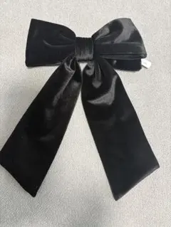 大きめリボンバレッタ　ヘアアクセ