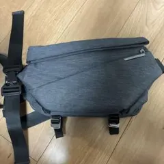NIID Radiant Urban Sling R1 インディゴ