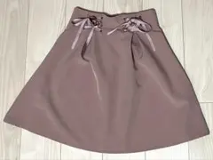 evelyn 薄ピンク リボン付き フレアスカート