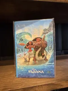 Disney happyくじ　モアナ　ポストカードブック