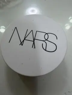 NARS ライトリフレクティング セラムクッション ファンデーションのサムネイル