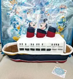 ディズニーシー SSコロンビア号 ティッシュケース、ミッキーのぬいぐるみ付 ディズニーシー、コロンビア号のティッシュケース、ミッキーの