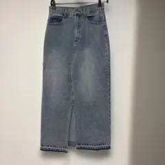 フロントスリットデニムナロースカート