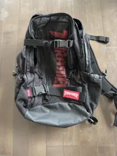 THRASHER ブラックリュック メッシュポケット付き