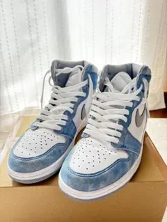 Nike Air Jordan 1 ハイ OG ハイパーロイヤル