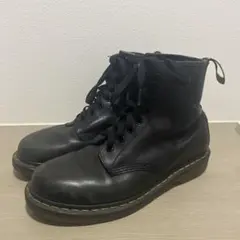 Dr. Martens ブラック 8ホール