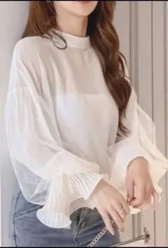 シアーシャツ　パフスリーブ　白　インナー付き