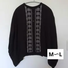 刺繍入りシャツ　ドルマンシャツ