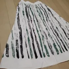 ストライプ スカート