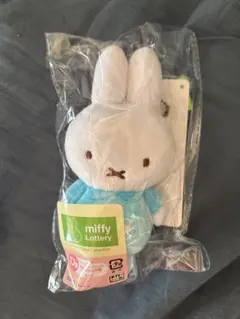 未開封品 ミッフィー 一番くじ D賞 マスコットバッチ