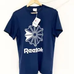 Reebok classic Tシャツ　ネイビー