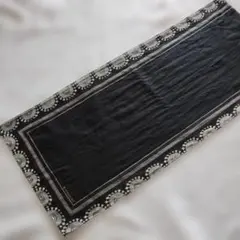 GIVENCHY ジバンシィ ストール ブラック テーブルランナーのサムネイル