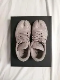 Item thumbnail for item 47cda832-7aac-4d80-9f53-368a3d031d33