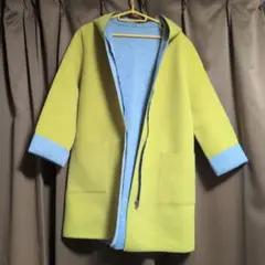 フード付きイエローグレーコート