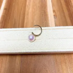 【新品百貨店商品／総本店】2318片耳イヤーカフ綺麗なアコヤ真珠を付けてみました