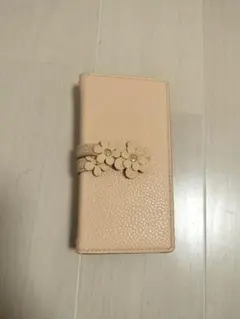 ベージュ 花の装飾 手帳型iPhoneケース