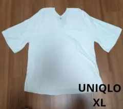 UNIQLO XL Vネック ニットシャツ ホワイト