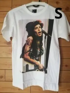 Tシャツ　Sサイズ