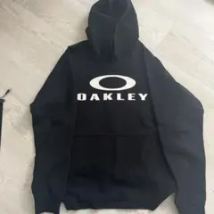 OAKLEY ブラック フード付きパーカー