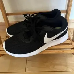 Nike ブラック スニーカー　24㎝