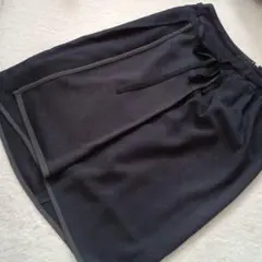 CARAO CRUZ 黒の巻きスカート風 膝丈スカート