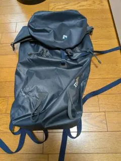 貴重Lサイズ】mont-bell パックラップレインコート 黒1128623 - メルカリ