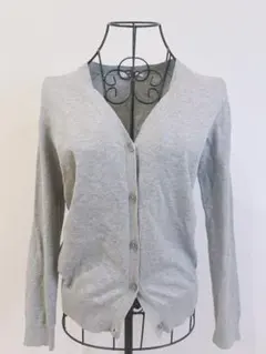 ユニクロ　グレーの長袖カーディガン　M 美品　春