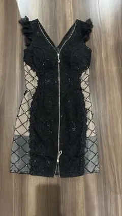 ROBE de FLEURS Glossy のタイトドレス