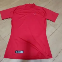 アンダーアーマー アンダーシャツ 赤　LG