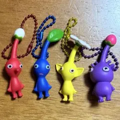 ピクミン　キーホルダー　マスコット&フルーツグミ2 赤　青　黄　紫　セットのサムネイル